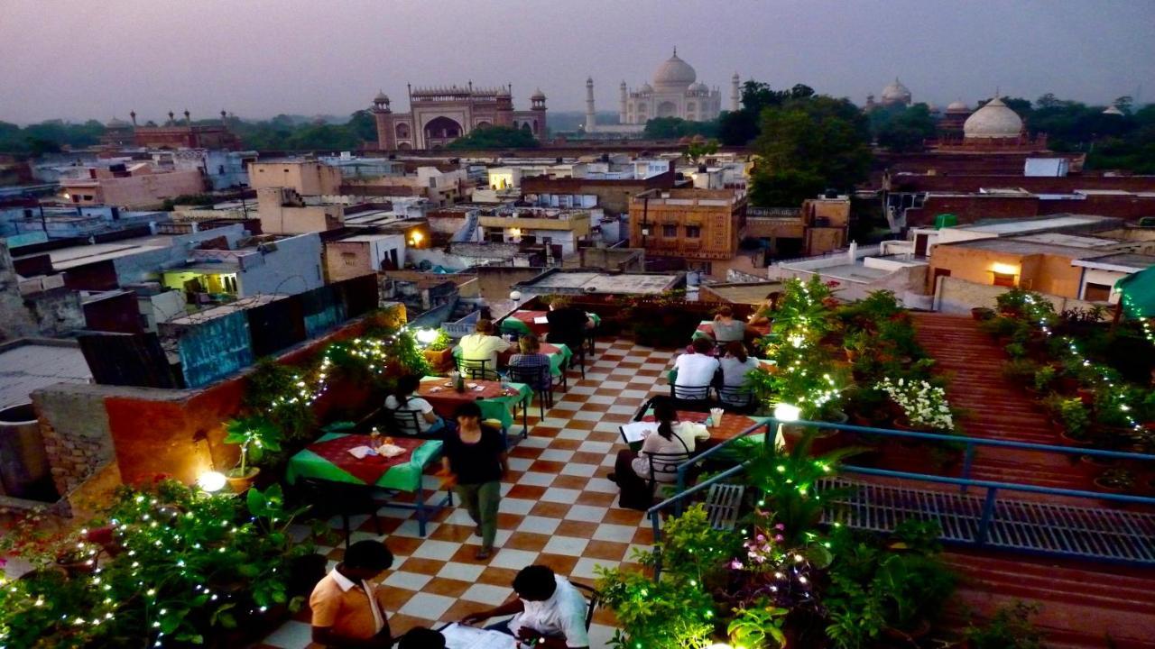 Hotel Saniya Palace Agra  Bagian luar foto